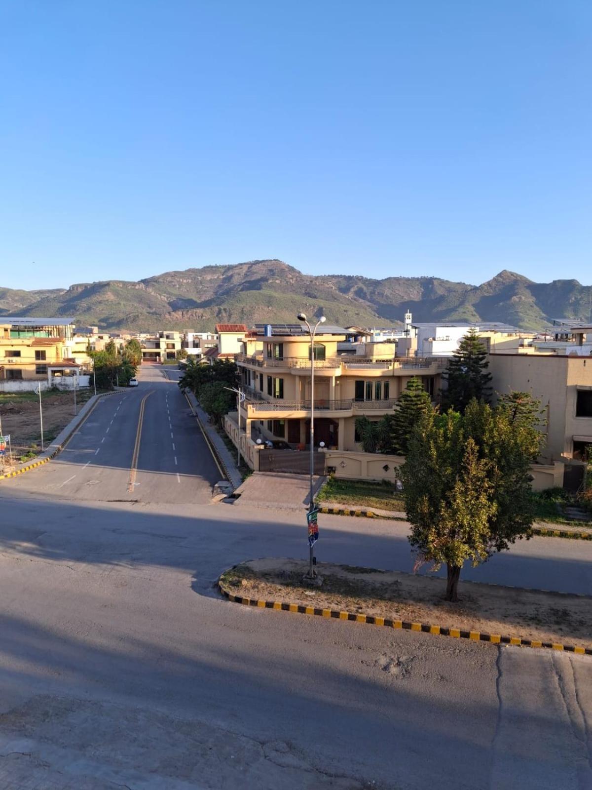 Dream Inn Guest House Islamabad Bagian luar foto